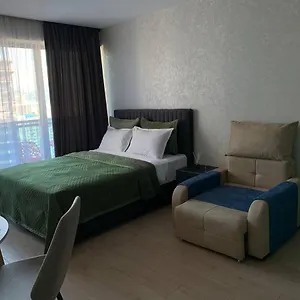 Апартаменты Comfortable & Stylish Aparts On 21st Floor In Orbi Tower
