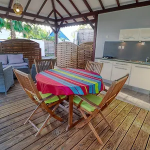 Hébergement de vacances Proche Martinique