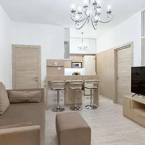 Апартаменты Center! 3 Modern Designed Appartment.